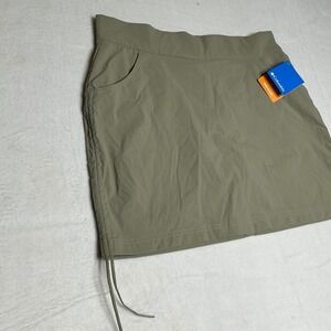 NEW Columbia Women's Skirt Size L G Khaki Outdoor Omni Shade Drawstring Pockets
